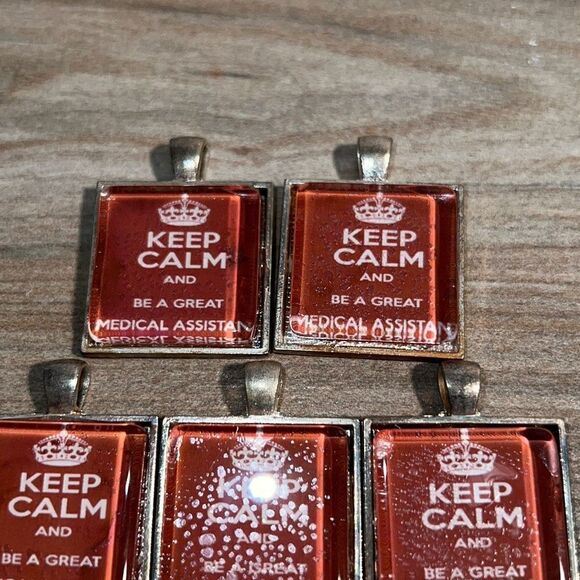 Medical assistant pendant keep calm and be a great medical assistant glass Lot 5 - Picture 3 of 7